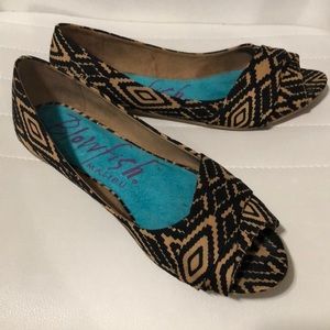 Blowfish Aztec Flats
